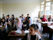 عراق اور الجیریا میں نقل روکنے کیلیے اسکول امتحانات کے دوران انٹرنیٹ سروس بند