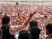 عوام وڈیروں اور سیاستدانوں سے پیسے بھلے ہی لیں لیکن ووٹ بلے کو دیں عمران خان