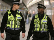 انگلش پولیس نے شائقین کو تمیز کے دائرے میں رہنے کی وارننگ دیدی