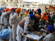 ملک بھر میں گوردواروں اور مندروں کی سیکیورٹی سخت کرنے کا فیصلہ