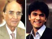 عوام آج ملک بچانے کیلئے ووٹ کا حق استعمال کریں قلمکار