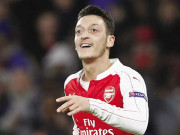 میسوٹ اوزل محبتوں کے پھول نچھاور کرنے پر شکرگزار