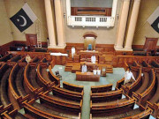 عمران خان کے لئے وزیراعلی پنجاب کی نامزدگی بڑا چیلنج بن گئی