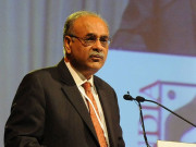 کیا نجم سیٹھی اننگز ڈیکلیئرکر رہے ہیں