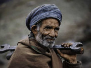 محنت کشوں کے حقوق کا تحفظ ناگزیر