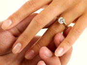 نیا گھر بسانا ہے۔۔۔