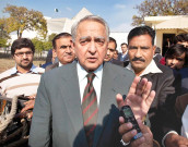نوازشریف کیساتھ کام کرنے میں کوئی مسئلہ نہیں چیئرمین نیب 