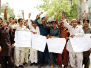 تھرپارکر میں انتخابی دھاندلی کیخلاف مختلف تنظیموں کا مظاہرہ 