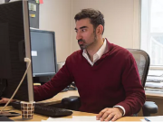 عاطف میاں کو ہٹانے پر اقتصادی مشاورتی کونسل کے ایک اور رکن مستعفی