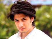 کنیز فلم فیسٹیول میں پاکستان کی نمائندگی کرنے پر فخر ہے علی ظفر