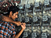 ڈیجیٹل میٹرز کیخلاف درخواست پر کے الیکٹرک سے جواب طلب