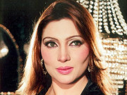 پرستاروں کی پسند ہی فنکار کا اصل سرمایہ ہے خوشبو    