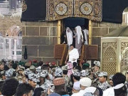 وزیراعظم پاکستان کی عمرہ ادائیگی بیت اللہ میں نوافل ادا کیے