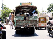 سندھ حکومت کا ناقص و غیرمحفوظ کمرشل گاڑیوں کی رجسٹریشن منسوخ کرنے کا فیصلہ