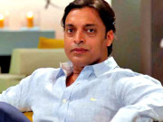 بھارت سے میچ شعیب اختر نے عامر کو آزمانے کا مشورہ دے دیا