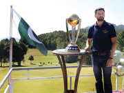 آئی سی سی کرکٹ ورلڈ کپ ٹرافی کی مری کی سیر