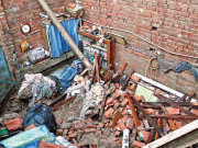 لاہورمیں تیز آندھی اور بارش کے باعث دیواریں گرنے سے 4 افراد جاں بحق