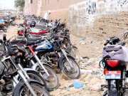 موٹر سائیکلوں پر پولیس مونو گرام والی نمبر پلیٹ کا استعمال جاری 