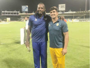 6بالزپر6 چھکے لگانے والے زازئی گیل کا تیزترین ففٹی کاریکارڈ برابرکرنے پر مسرور