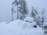 سردی آ گئی شمالی علاقوں میں برفباری سے درجہ حرارت گرگیا