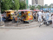 کراچی ٹریفک قوانین کی آڑ میں شہریوں پر ستمگری