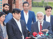 محسن خان کے بیانات نے پی سی بی کو نئی مشکل میں ڈال دیا