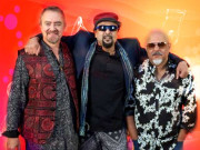 مقبول بینڈ ’’جنون‘‘ کی دھماکے دار ایونٹ کے ساتھ واپسی