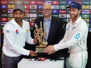 پاکستان اور نیوزی لینڈ ٹیسٹ سیریز کیلیے ٹرافی کی تقریب رونمائی