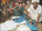 تھر میں خودکشیاں اور بڑھتی ہوئی بے حسی