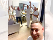 ’’میں زندہ ہوں‘‘ ناتھن میک کولم نے بطور ثبوت سیلفی شیئر کر دی