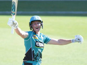 گریس ہیرس نے 42 بالز پر ویمنز بگ بیش لیگ کی تیز ترین سنچری داغ دی