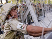 مصر محمد البرادعی عبوری وزیر اعظم بن گئے مرسی میں جھڑپیں ہلاکتیں40ہو گئیں 