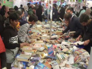 بک فیئر کا آخری دن  کتب بینی کا شوق رکھنے والوں کی تعداد بڑھنے لگی