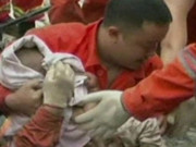 چین میں ماں نے نوزائیدہ بچی کو اپارٹمنٹ کی عمارت سے نیچے پھینک دیا