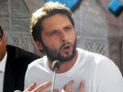 شاہد آفریدی کی سزایافتہ کرکٹر کیساتھ تصویر وائرل