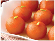 خبر کے اِدھر اُدھر  گلاب جامن۔۔۔ قومی مٹھائی