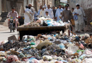 حیدرآباد عید کےموقع پر بھی کچرے کا ڈھیربنارہا