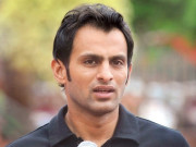 مشکل کنڈیشنز میں کھیلنے سے ہی نوجوان کرکٹرز کو اعتماد حاصل ہوگا شعیب ملک