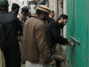 محکمہ آثار قدیمہ نے پشاور کی تاریخی مسجد کی 11 دکانیں سیل کردی