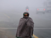  پنجاب بھر میں سردی کی شدت برقرار کئی علاقوں میں دھند کے  ڈیرے