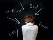 کیا آپ کا بچہ شرمندگی سے بچنے کے مشکل ترین دور سے گزررہا ہے