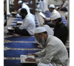 ملک بھر میں لاکھوں مسلمان کل اعتکاف میں بیٹھیں گے 