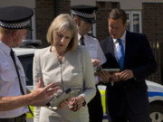 سیاسی پناہ حاصل کرنے کی درخواست دینے والے 100کے قریب افراد جرائم پیشہ نکلے برطانیہ