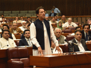 وزیراعظم کا خیر سگالی کے طور پر بھارتی پائلٹ کو  رہا کرنے کا اعلان