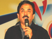 صرف منتخب کرداروں کو  ترجیح دیتا ہوں  ایاز خان