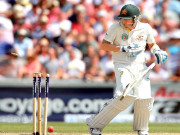 کلارک انگلش بولنگ کے سامنے سیسہ پلائی دیوار بن گئے     