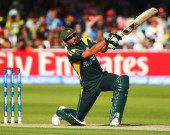 ورلڈ چیمپئن شپ آف لیجنڈز کل سے انگلینڈ میں شروع ہوگی