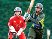 بھانجا امام الحق ماموں انضمام کے نقش قدم پر چل پڑا     