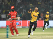 اسلام آباد کو شکست دے کر پشاور کی ٹیم فائنل میں پہنچ گئی