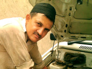  بچوں کو اعلیٰ تعلیم دلانا چاہتا ہوں